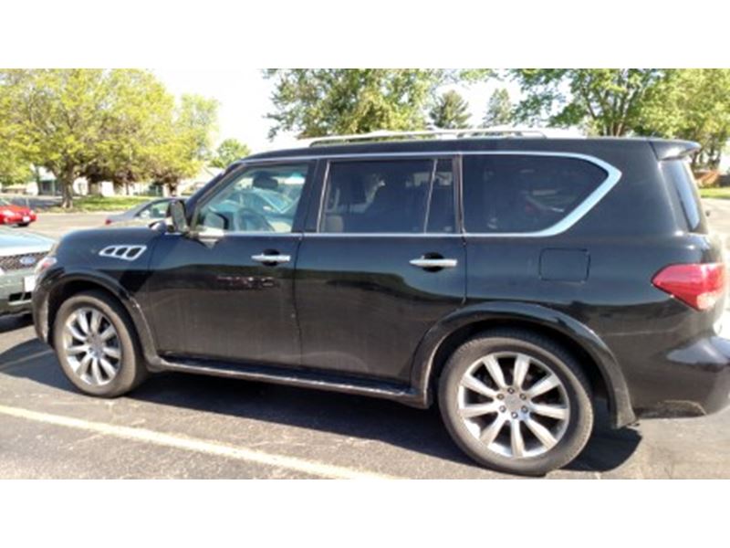 2012 Infiniti QX56 for sale by owner in Winona