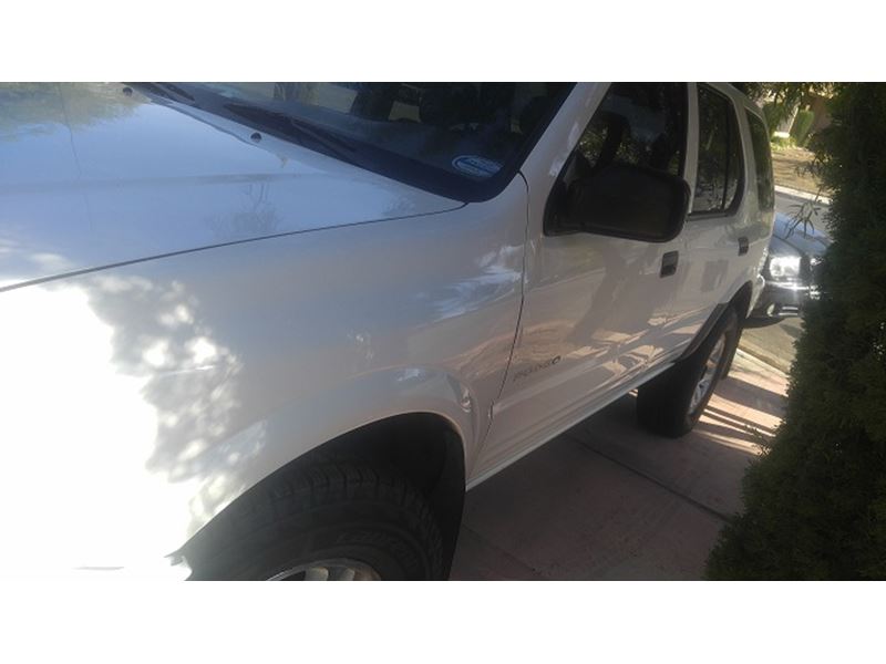 2004 Isuzu Rodeo for sale by owner in Las Vegas