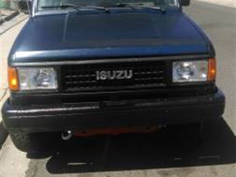 1990 Isuzu Trooper for sale by owner in SPARKS
