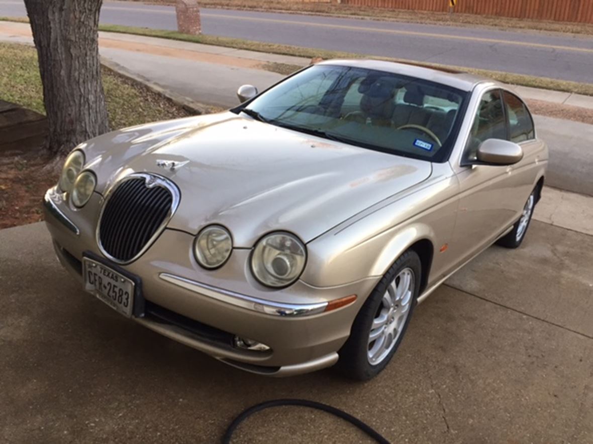 2003 Jaguar S-Type for sale by owner in Bedford