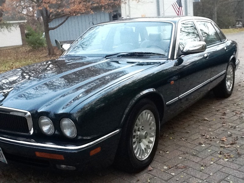 1995 Jaguar XJ for sale by owner in EXCELSIOR