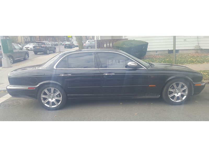 2004 Jaguar XJ8 for sale by owner in Brooklyn