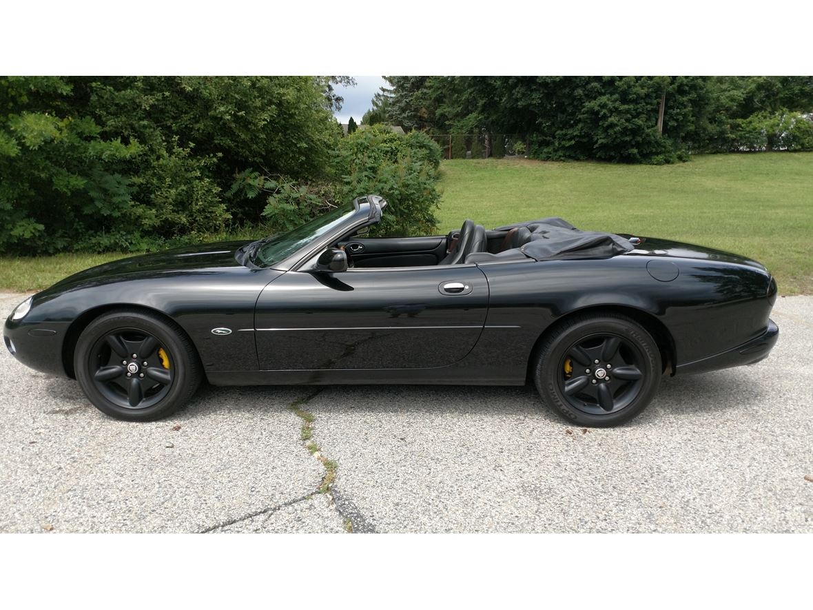 1999 Jaguar XK8 for sale by owner in Cranston