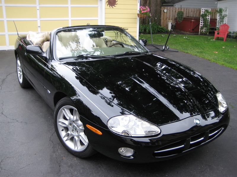 2002 Jaguar XK8 for sale by owner in LAKEWOOD