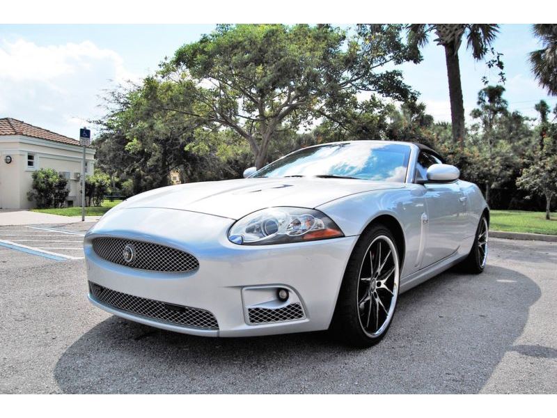 2008 Jaguar XKR for sale by owner in PANAMA CITY