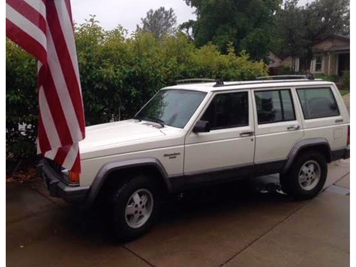 1991 Jeep Cherokee for sale by owner in Redding