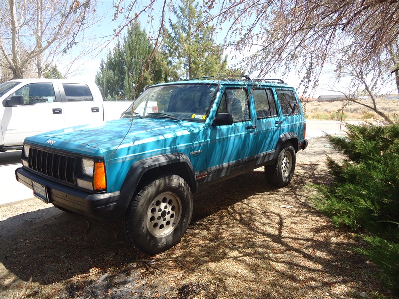 1994 Jeep Cherokee for sale by owner in FALLON