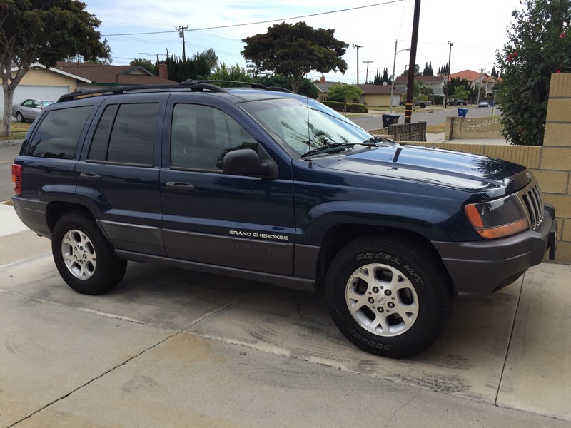 2000 Jeep Cherokee for sale by owner in WESTMINSTER