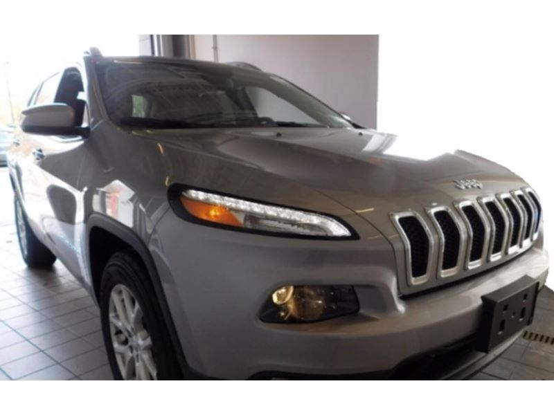 2016 Jeep Cherokee for sale by owner in Indianapolis