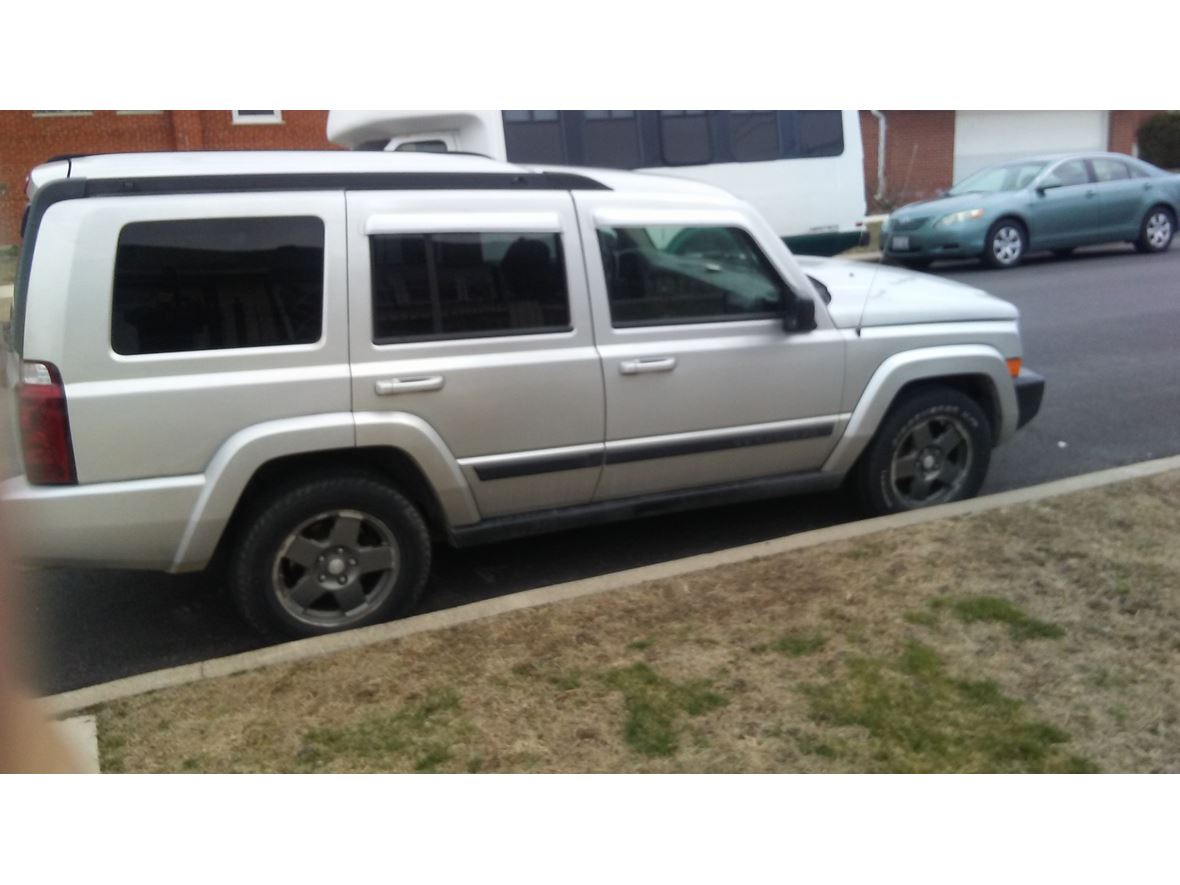 2007 Jeep Commander for sale by owner in Chicago