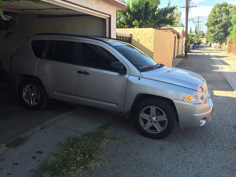2008 Jeep Compass for sale by owner in VAN NUYS