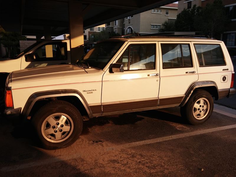 1992 Jeep Grand Cherokee for sale by owner in Las Vegas