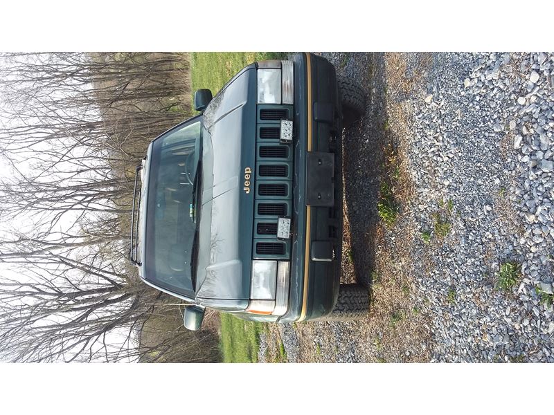 1994 Jeep Grand Cherokee for sale by owner in Chilhowie