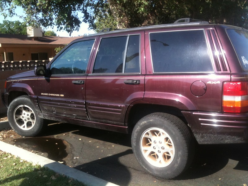 1996 Jeep Grand Cherokee for sale by owner in HEMET