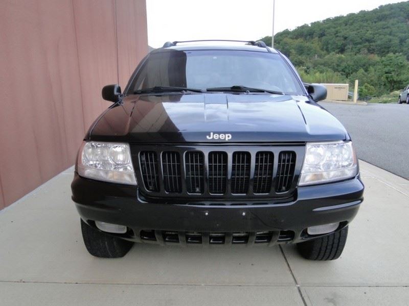 1999 Jeep Grand Cherokee for sale by owner in LOS ANGELES