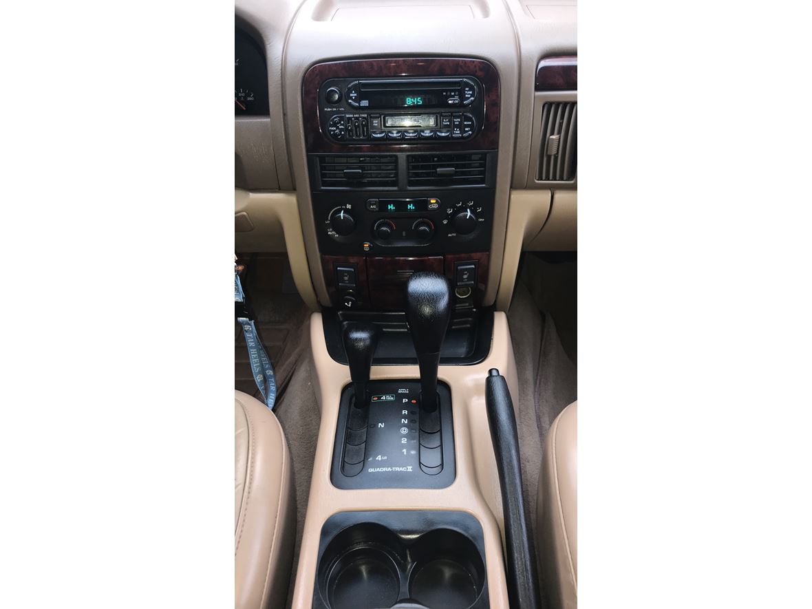 2000 Jeep Grand Cherokee for sale by owner in Wendell
