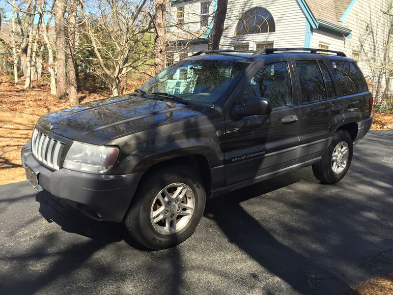 2004 Jeep Grand Cherokee for sale by owner in Wellfleet