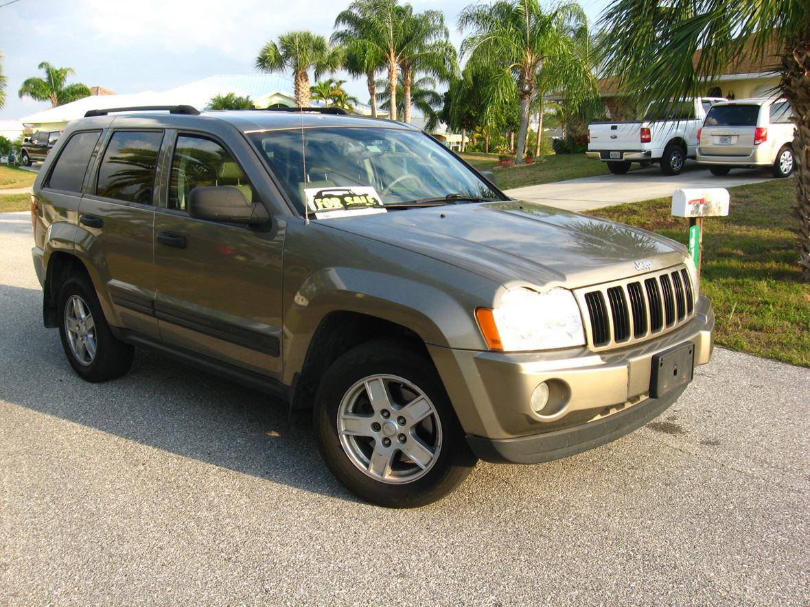 2005 Jeep Grand Cherokee for sale by owner in Port Charlotte