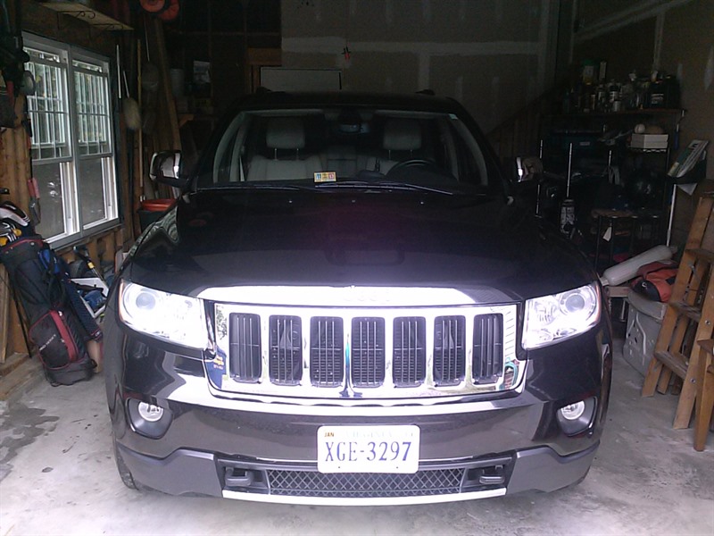 2011 Jeep Grand Cherokee Limited 4WD 5.7L V8 HEMI for sale by owner in CHESTERFIELD