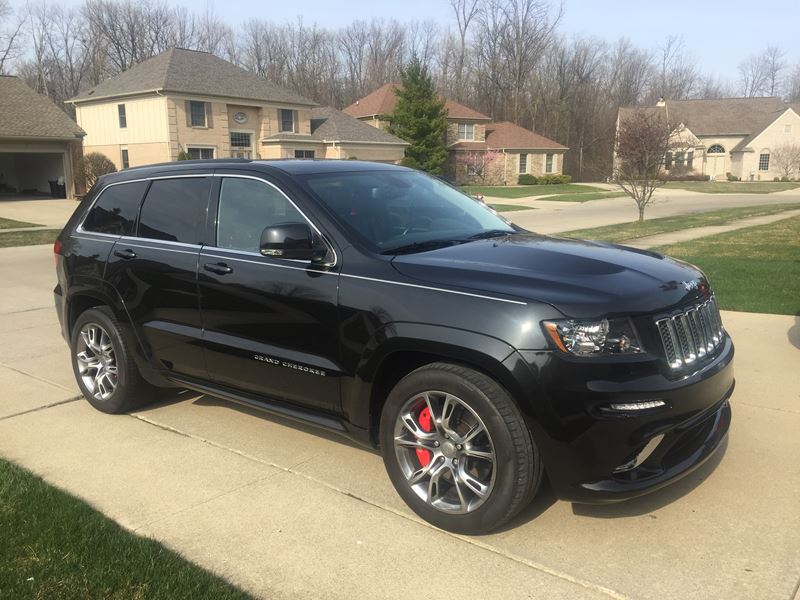 2012 Jeep Grand Cherokee SRT for sale by owner in Sterling Heights