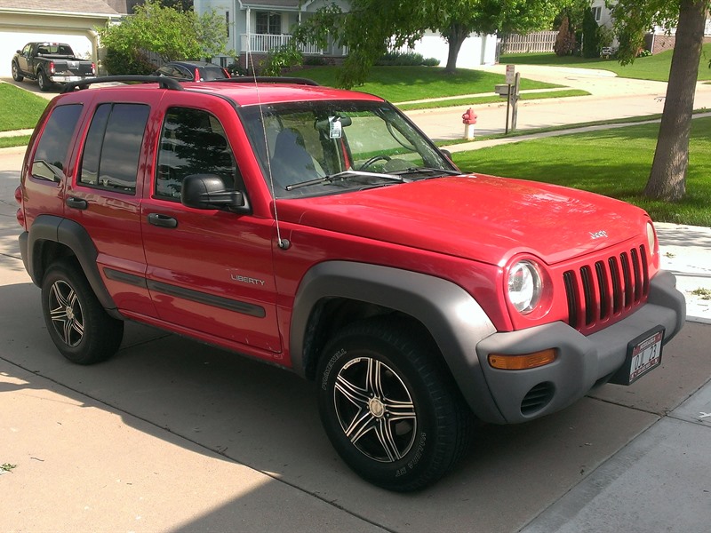 2004 Jeep Liberty for sale by owner in BELLEVUE
