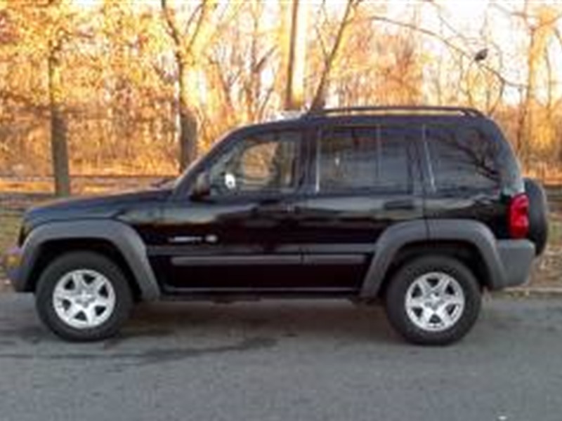 2004 Jeep Liberty for sale by owner in PERTH AMBOY