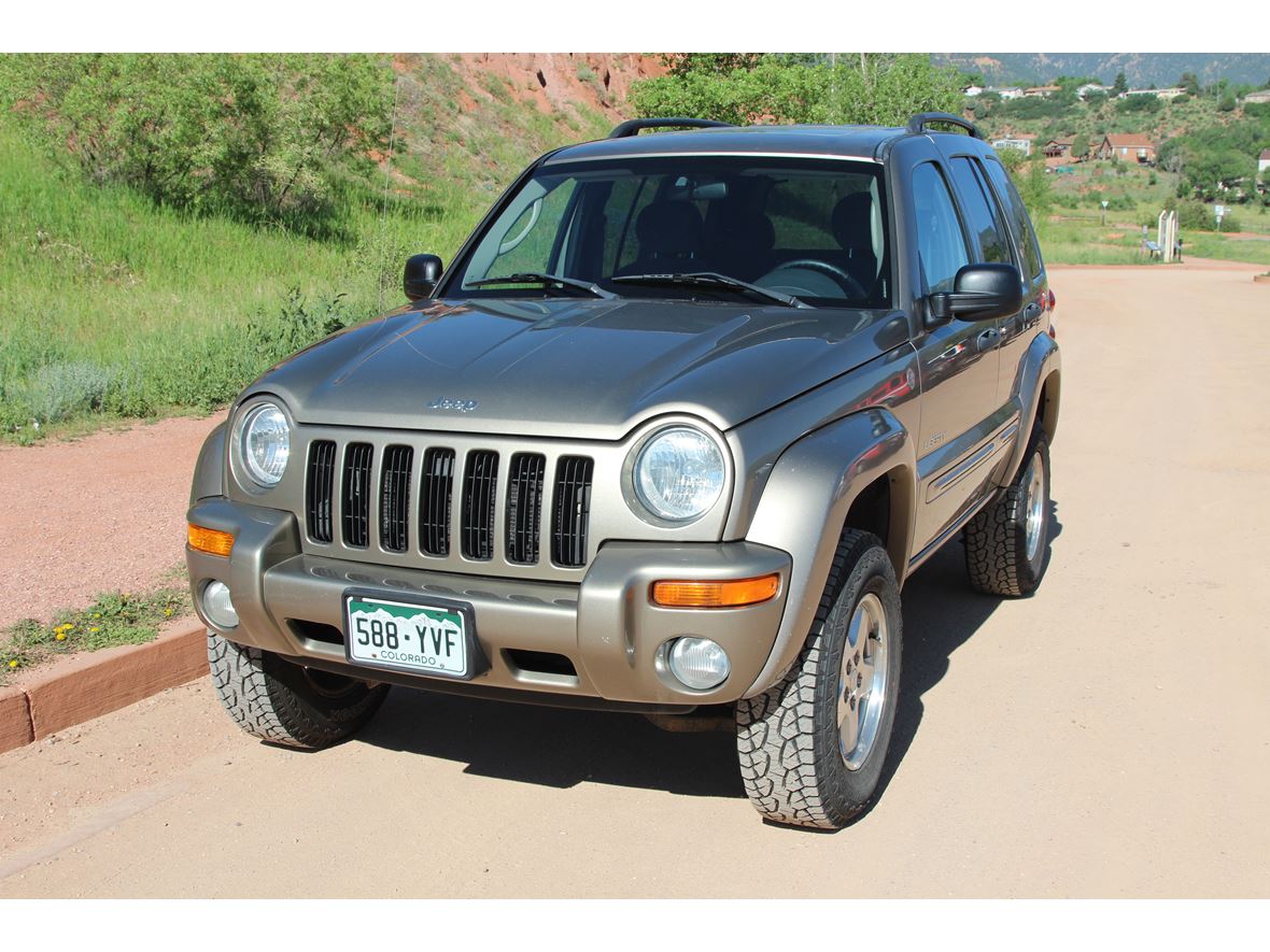 2004 Jeep Liberty for sale by owner in Colorado Springs
