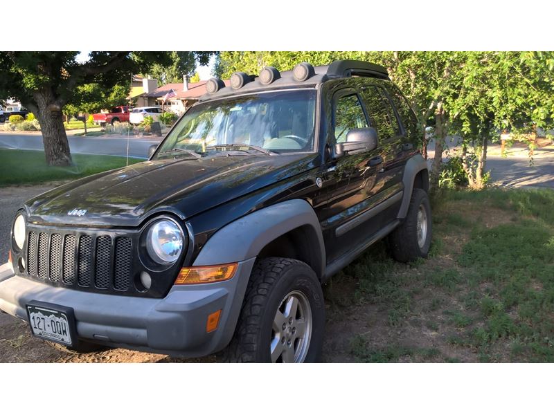 2005 Jeep Liberty for sale by owner in Grand Junction
