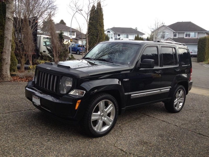 2012 Jeep Liberty for sale by owner in SEATTLE