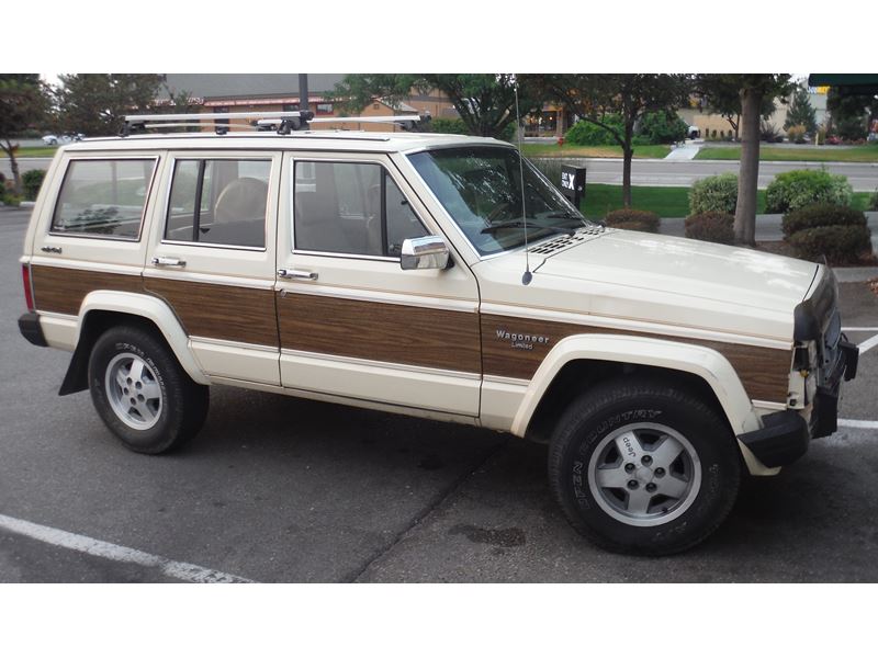 1987 Jeep Wagoneer for sale by owner in Boise