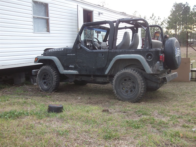 1998 Jeep Wrangle for sale by owner in GLEN SAINT MARY