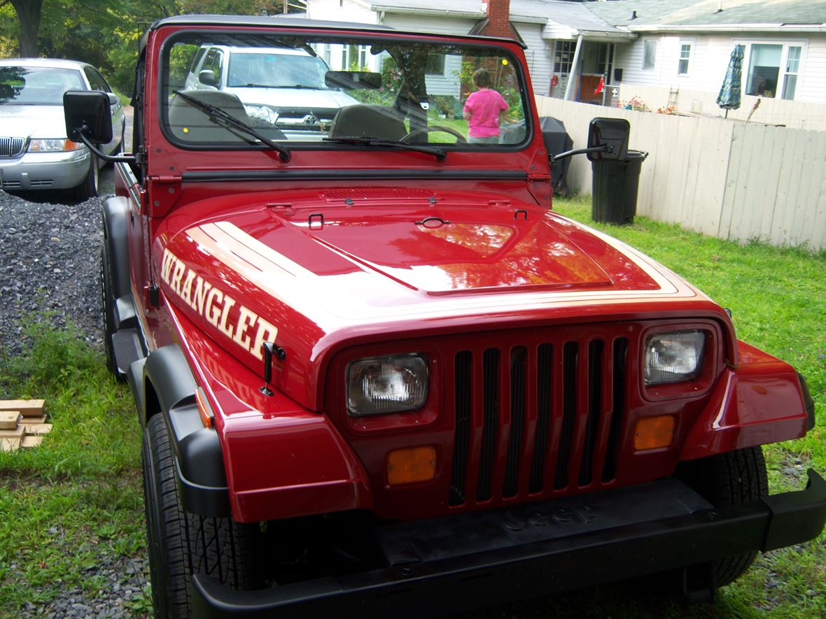 1987 Jeep Wrangler for sale by owner in Glenmont
