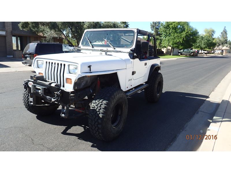 1993 Jeep Wrangler for sale by owner in Mesa
