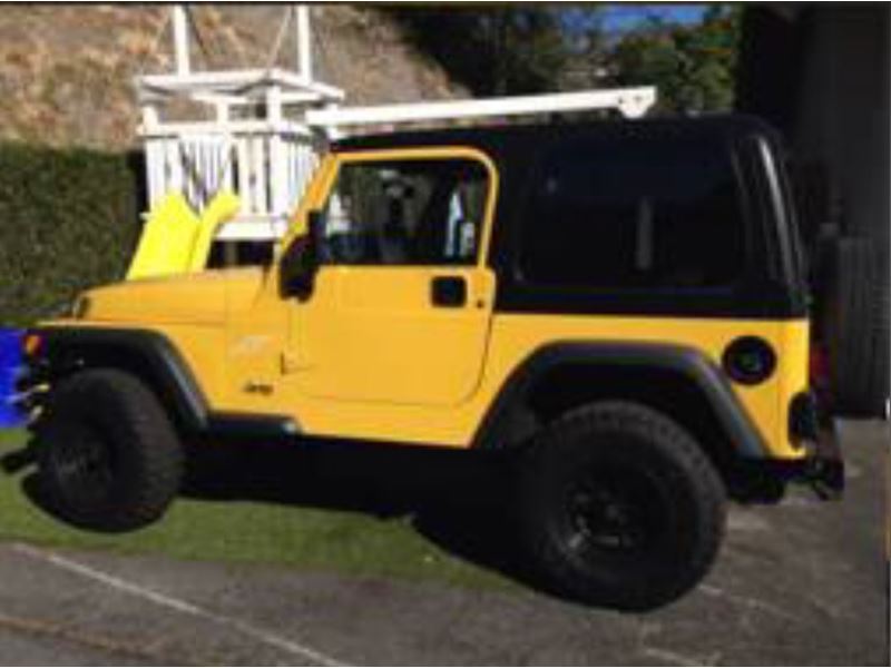 2001 Jeep Wrangler for sale by owner in PALOS VERDES PENINSULA