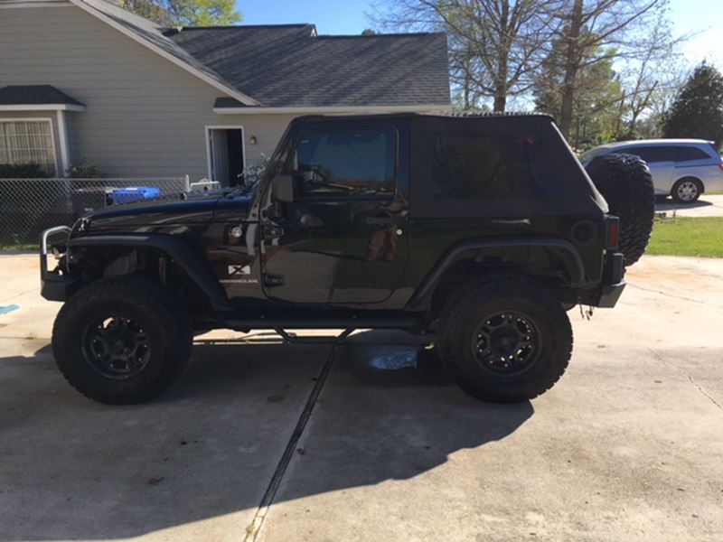 2009 Jeep Wrangler for sale by owner in Jacksonville