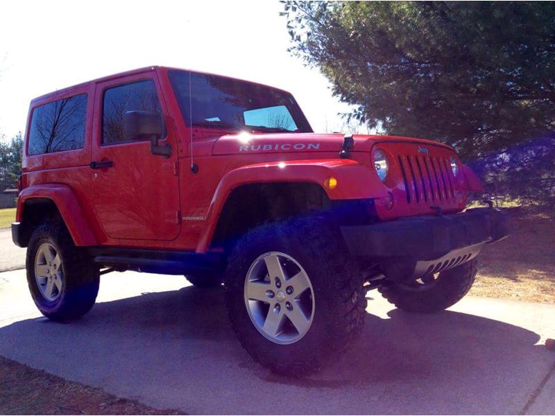 2012 Jeep Wrangler for sale by owner in BLOOMINGTON
