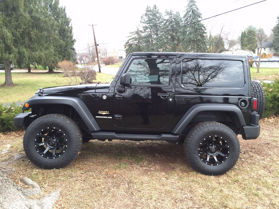 2012 Jeep Wrangler for sale by owner in Phoenixville
