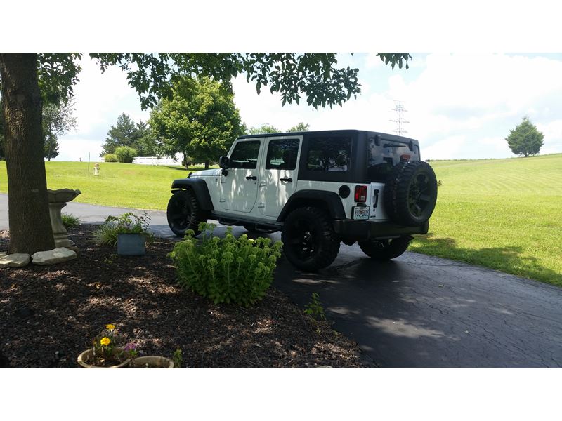 2015 Jeep Wrangler for sale by owner in Saint Charles