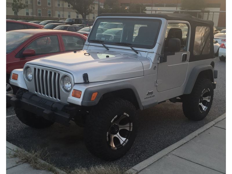 2005 Jeep Wrangler Unlimited for sale by owner in NORFOLK