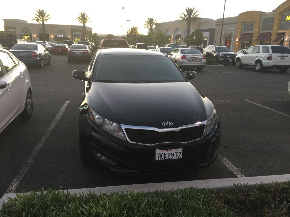 2013 Kia Optima for sale by owner in Castaic