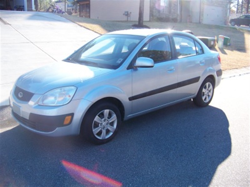 2007 Kia Rio for sale by owner in CAMERON