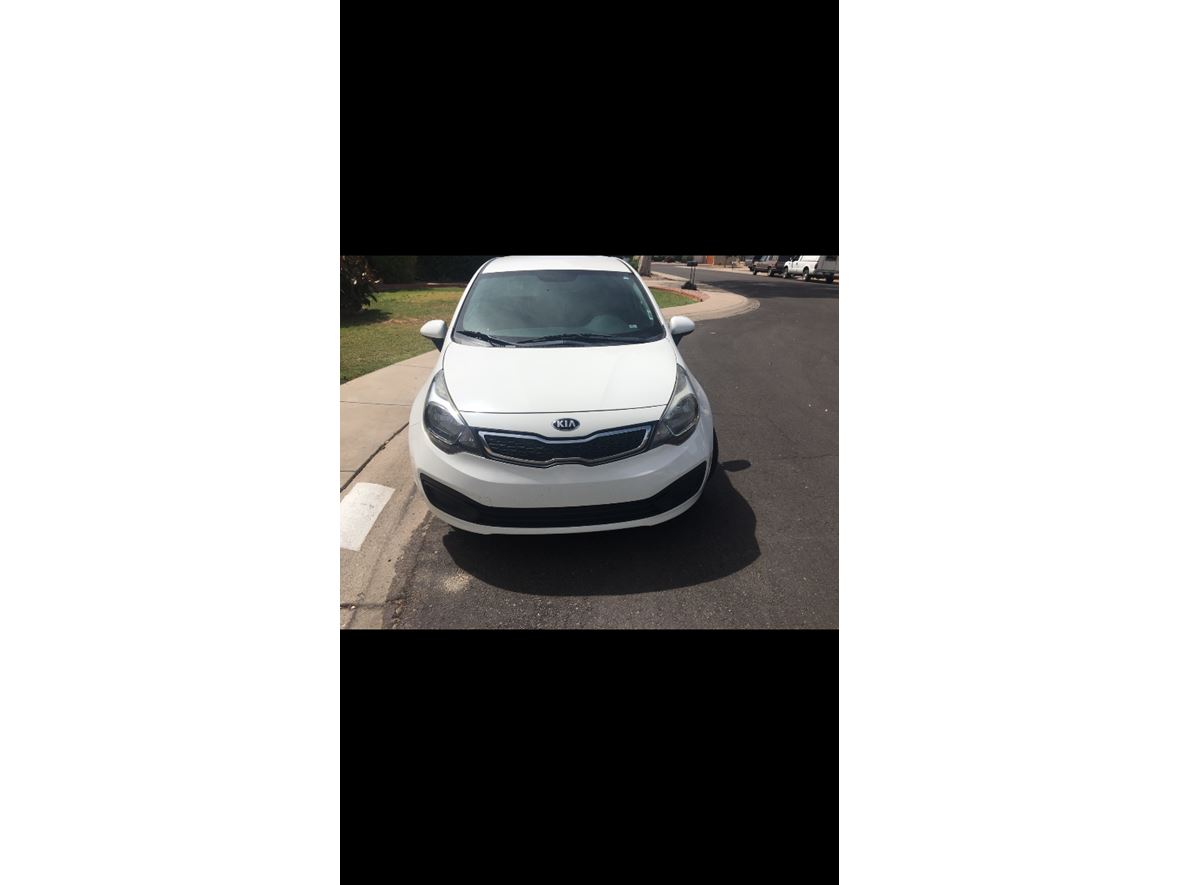 2013 Kia RIO for sale by owner in Tempe