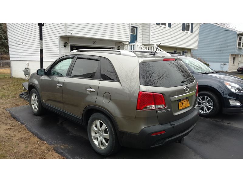 2013 Kia Sorento for sale by owner in ALBANY