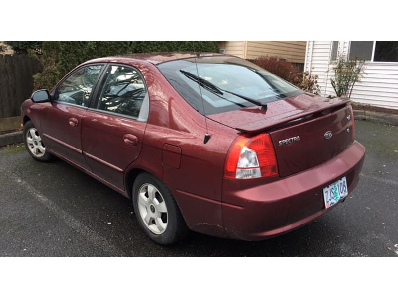 2003 Kia Spectra for sale by owner in PORTLAND