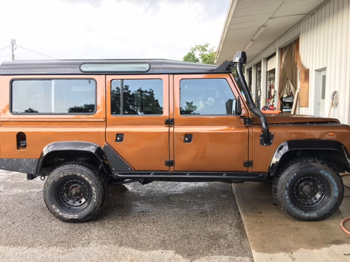 1986 Land Rover Defender 110 for sale by owner in PENSACOLA