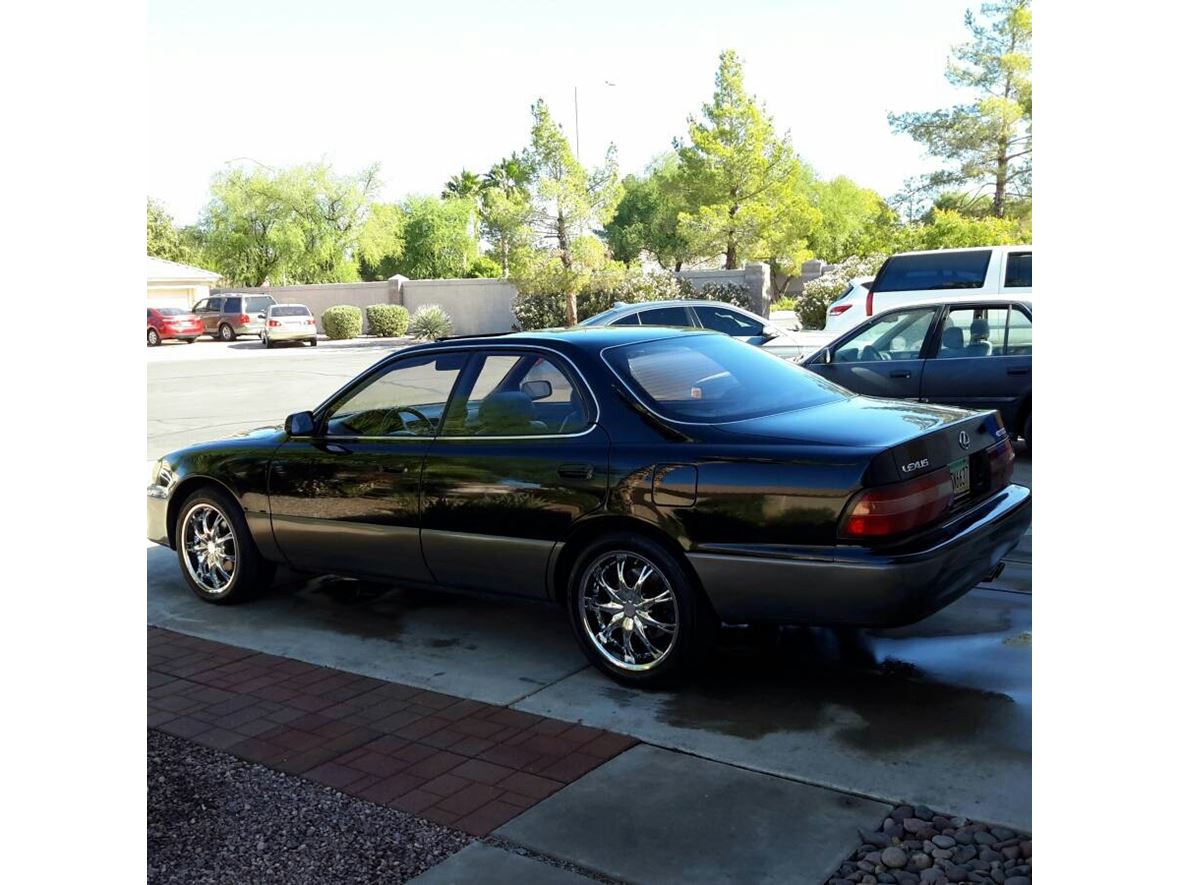 1996 Lexus ES 300 for sale by owner in Mesa