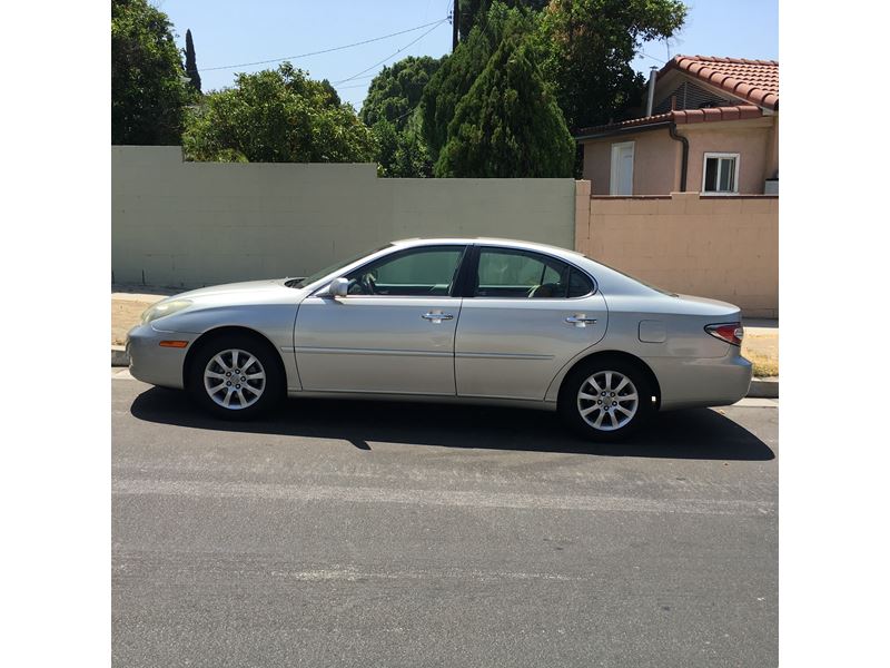 2004 Lexus ES 330 for sale by owner in North Hollywood