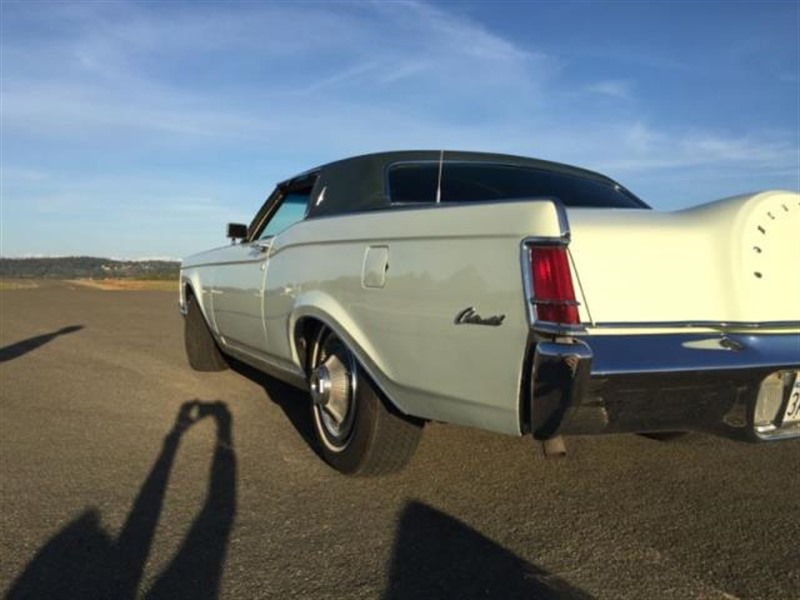 1969 Lincoln Continental for sale by owner in EL CAJON