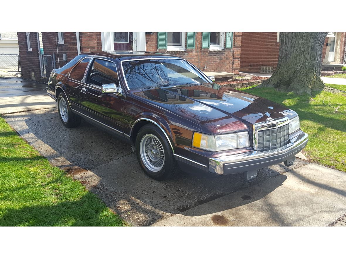 1988 Lincoln Mark Vii for sale by owner in Wyandotte