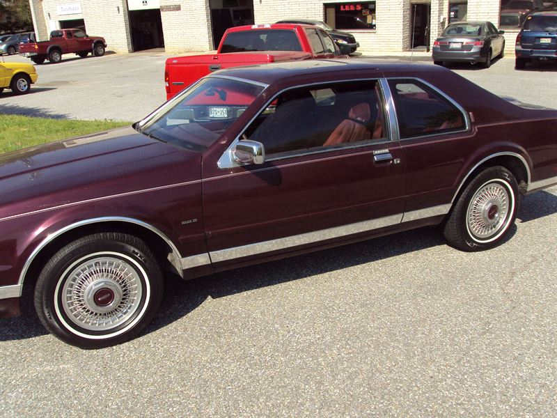 1989 Lincoln Mark Vii for sale by owner in GLEN BURNIE